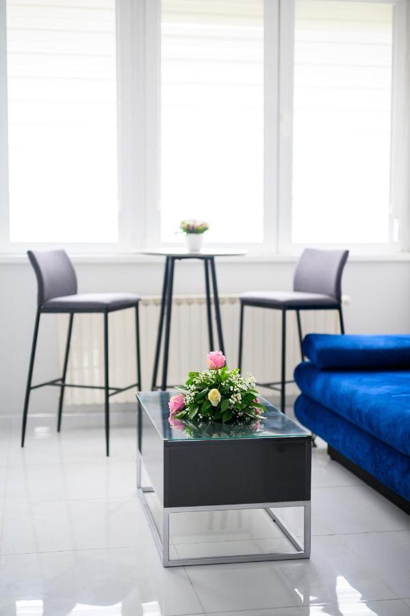 Spa Apartman Grand Nis Bagian luar foto