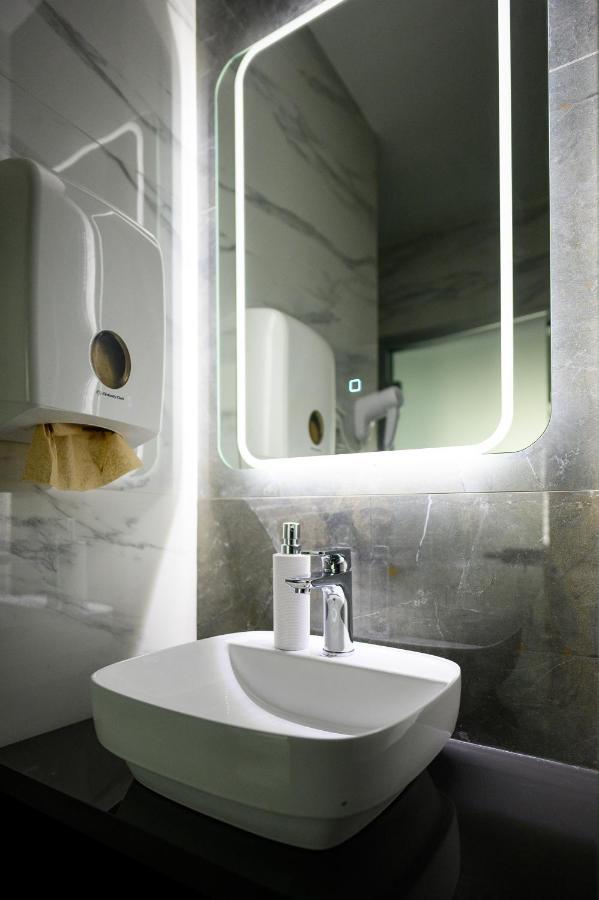 Spa Apartman Grand Nis Bagian luar foto